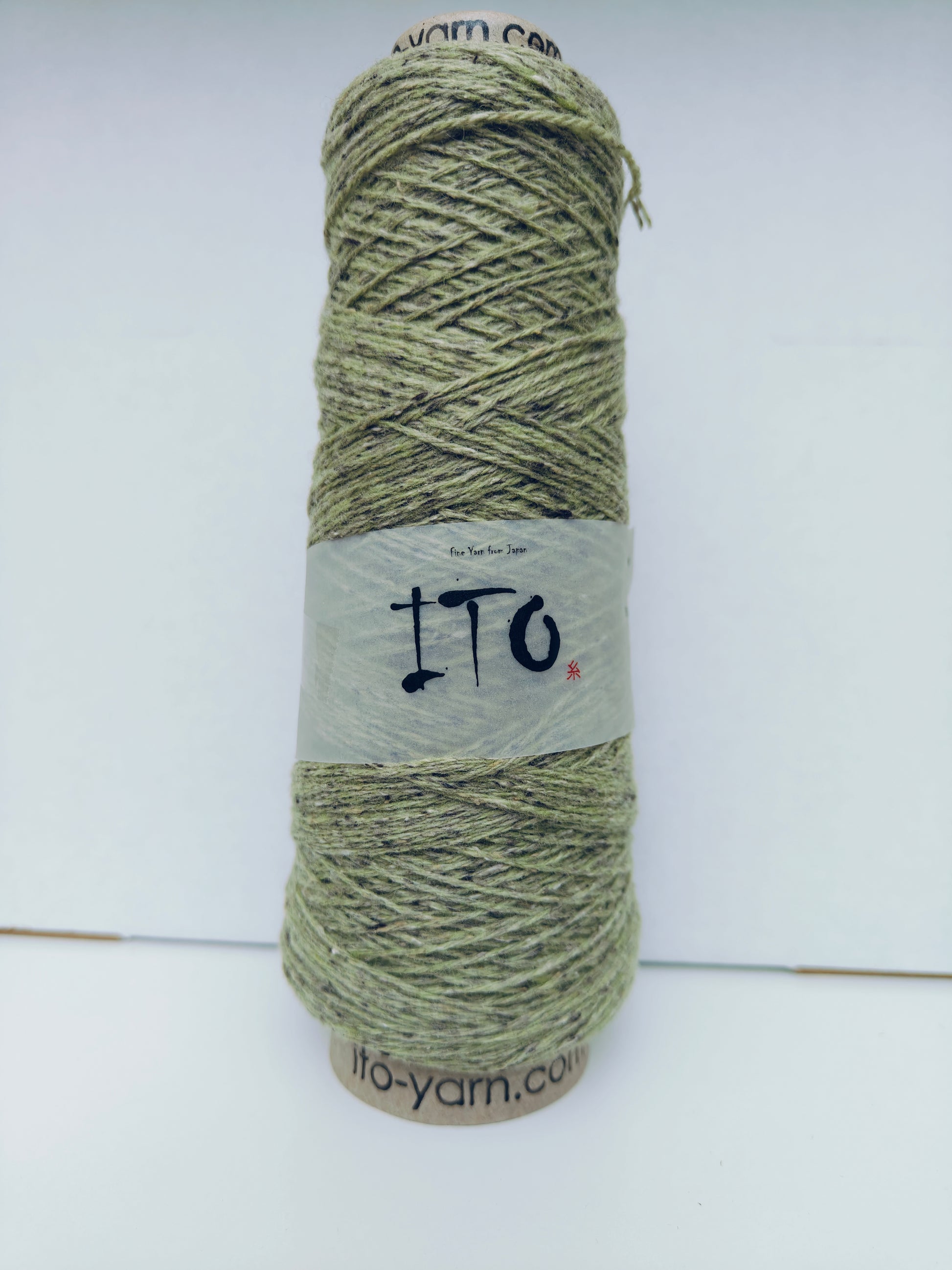 ITO Shimo woolen spun yarn, 843, Watermint, comp: 80% Wool, 20% Silk