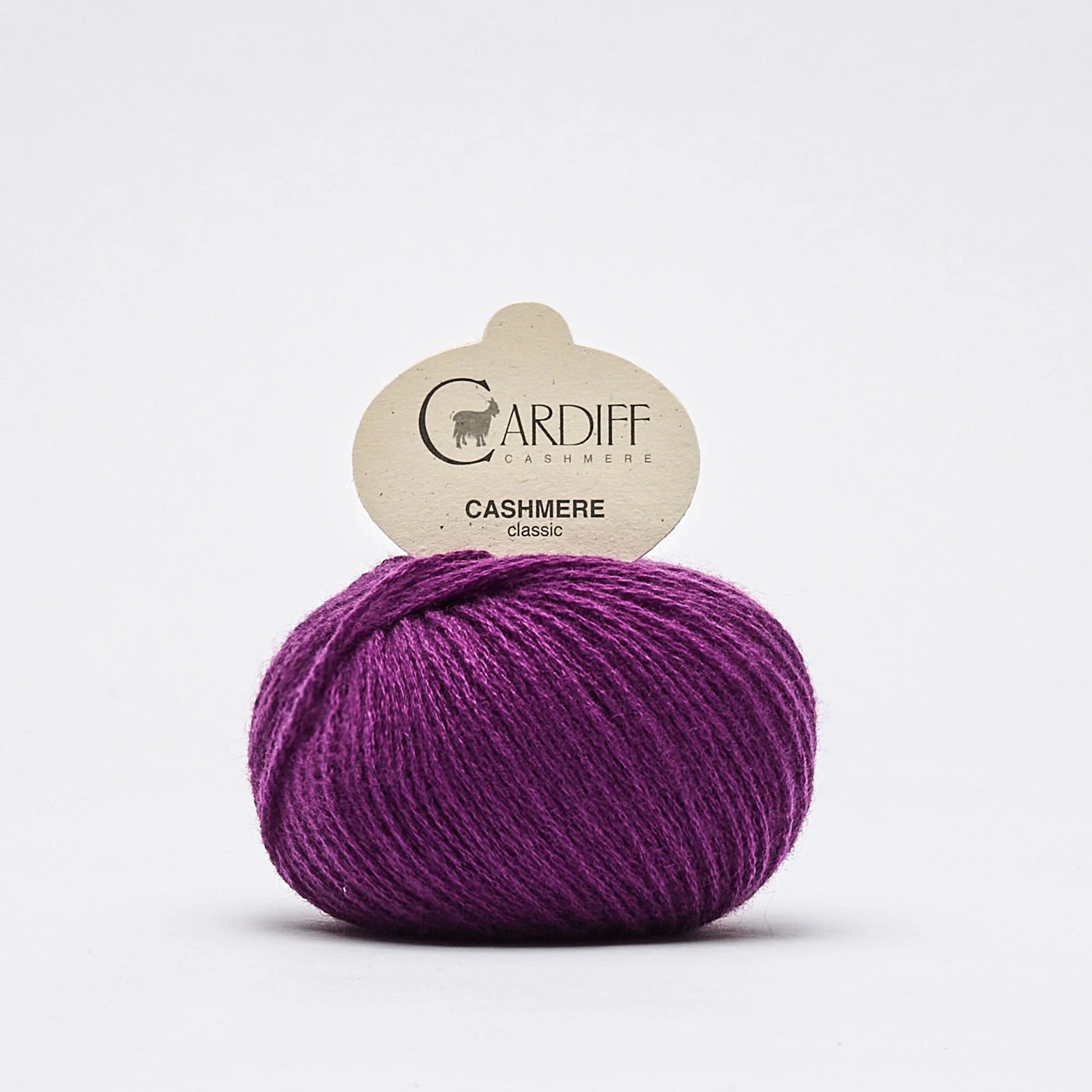 Cardiff CLASSIC gentle yarn, 695, JASPER, comp: 100% Cashmere
