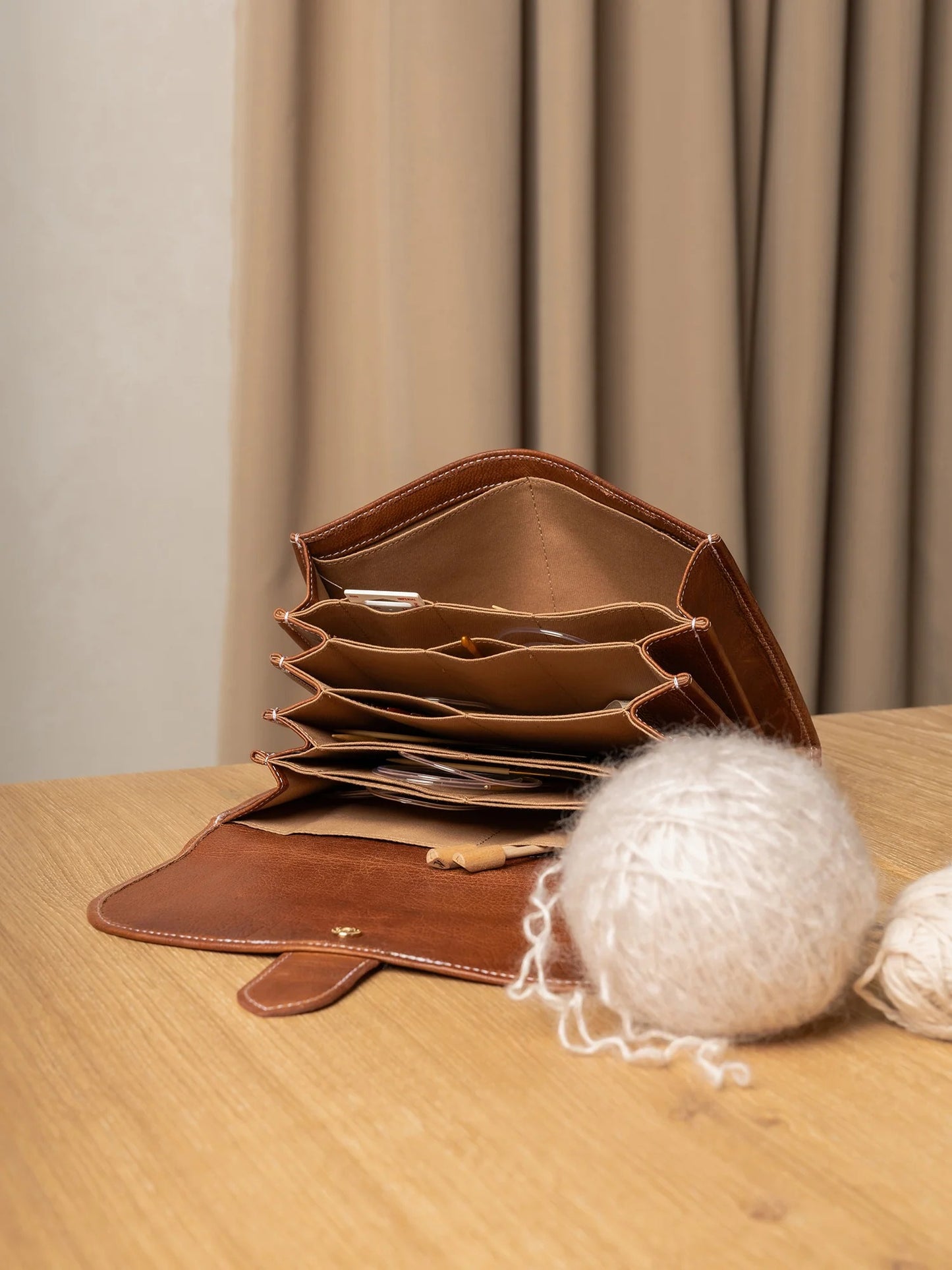 RE: Project 18 - Crochet Hooks Case