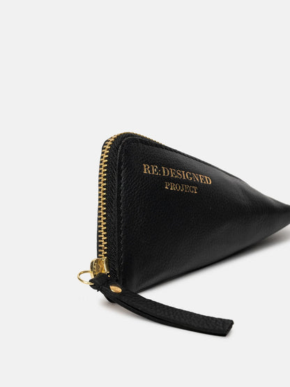RE: Project 29 - Needle Pouch