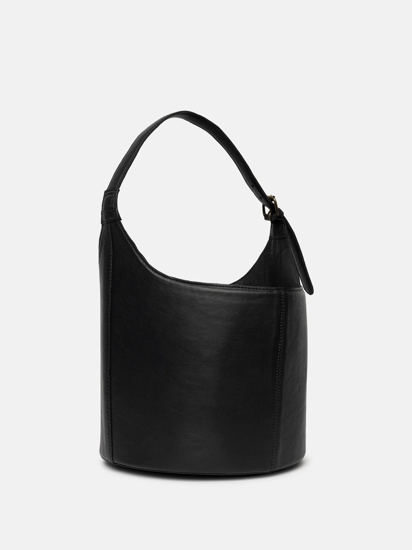 RE: Project 26 - Knitting Bucket S